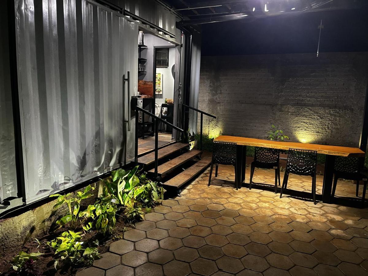 Torrinha Container-Spa Quente, Projetor Cine, Lareira, Churrasqueira-20Km De Brotas מראה חיצוני תמונה